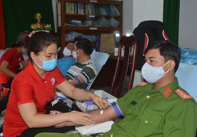 Công an tỉnh Sóc Trăng tiếp tục hiến máu tình nguyện
