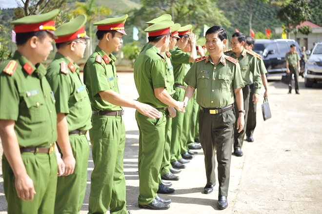 Thứ trưởng Nguyễn Văn Sơn kiểm tra công tác tại Trại giam Đắk P’lao