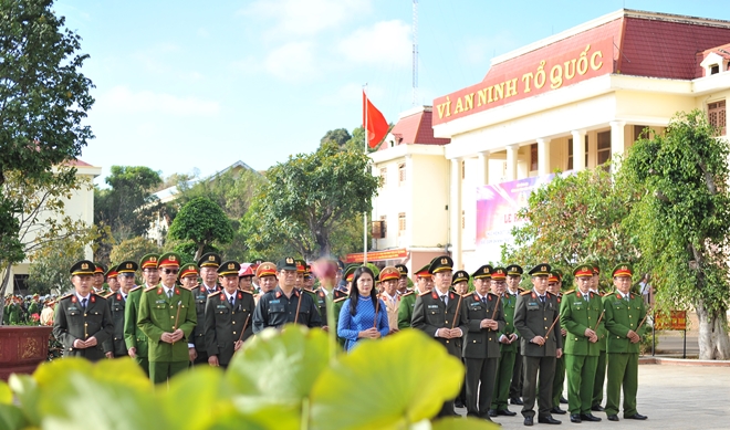 Công an Đắk Lắk và Đắk Nông ra quân đảm bảo ANTT Tết Nguyên đán Canh Tý 2020