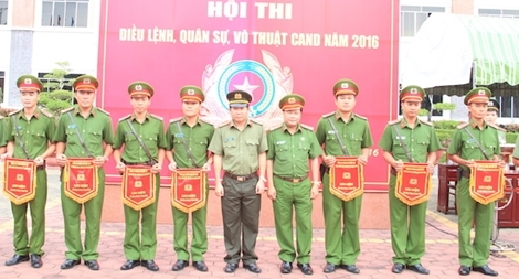 showing 2nd image of Phap Lenh Dan So 2018 Thanh Hóa: Bất chấp lệnh của chính quyền, dân vẫn chặt bỏ ... showing 2nd image of Phap Lenh Dan So 2018 Thanh Hóa: Bất chấp lệnh của chính quyền, dân vẫn chặt bỏ ...