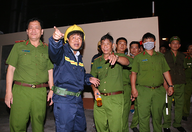 Trắng đêm chữa cháy Công ty Kwong Lung – Meko - Ảnh minh hoạ 4