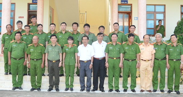 Lãnh đạo Bộ Công an kiểm tra công tác tại Trại giam Bến Giá - Ảnh minh hoạ 5