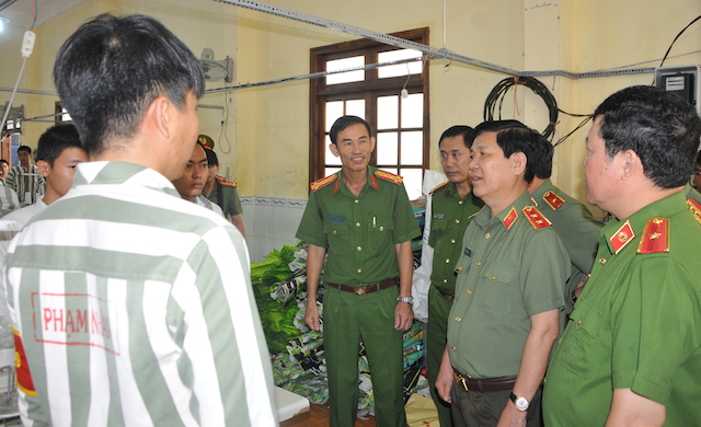 Thứ trưởng Nguyễn Văn Sơn kiểm tra công tác tại Trại giam Long Hoà - Ảnh minh hoạ 5