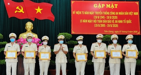 Công an Tiền Giang gặp mặt Kỷ niệm 75 năm ngày truyền thống CAND