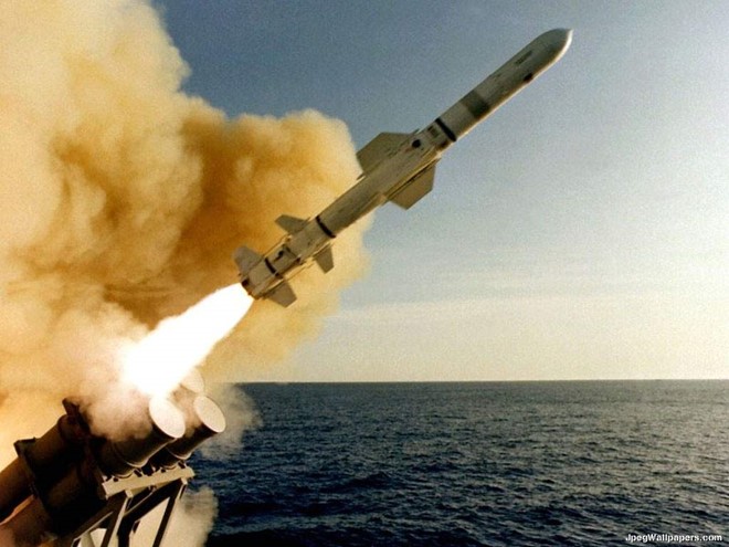 Mỹ ồ ạt phóng tên lửa hành trình tấn công Syria