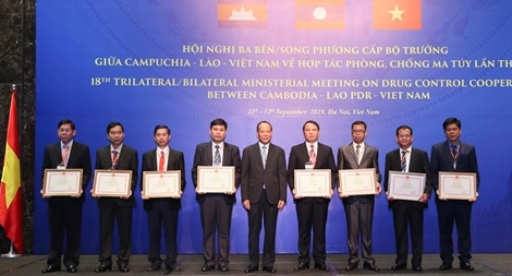 Việt Nam cam kết hỗ trợ Campuchia trong cuộc chiến chống ma tuý