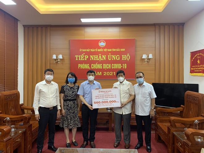 Tập đoàn Phượng Hoàng ủng hộ Bắc Ninh chống COVID-19
