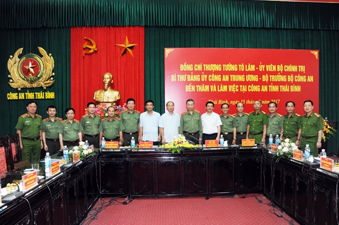 Bộ trưởng Tô Lâm thăm, làm việc tại Công an tỉnh Thái Bình - Ảnh minh hoạ 4