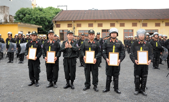 Công an TP Hà Nội tổ chức Lễ triển khai đơn vị Cảnh sát cơ động - Ảnh minh hoạ 2
