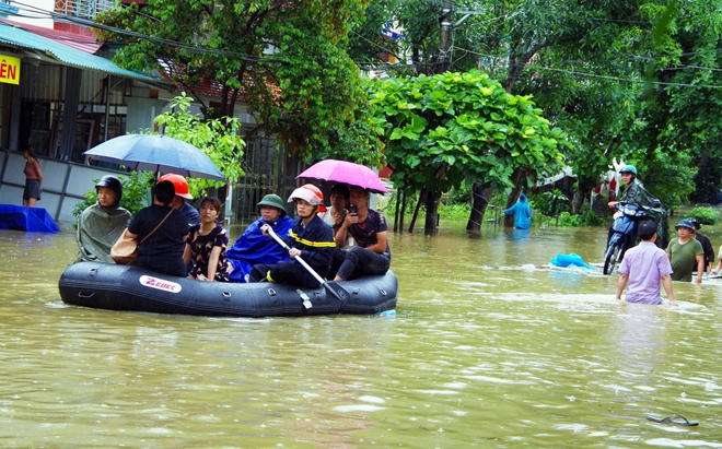 Công an Hà Giang tích cực khắc phục hậu quả mưa lũ - Ảnh minh hoạ 2