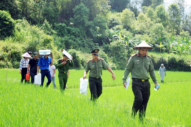 Ấm áp tình người nơi “rốn” lũ Hà Quảng - Ảnh minh hoạ 6