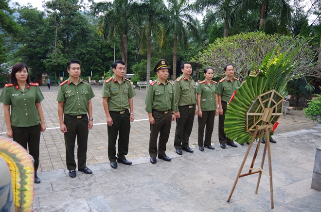 Khai giảng Lớp hoàn thiện Trung cấp lý luận chính trị tại Hà Giang - Ảnh minh hoạ 2