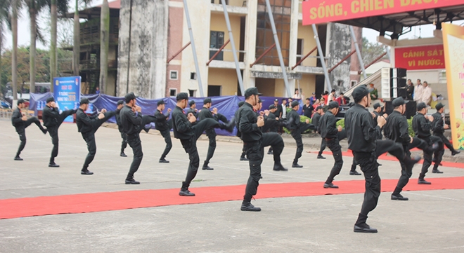 Tuổi trẻ Bộ Công an tổ chức lễ ra quân Tháng Thanh niên 2019 - Ảnh minh hoạ 10