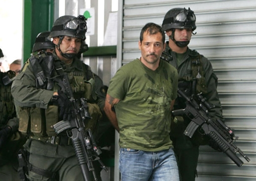 Giải cứu hàng chục bé gái bị bắt làm nô lệ tình dục