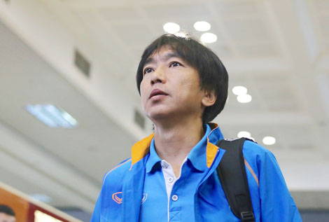 Những hợp đồng chỉ có ở thể thao Việt Nam