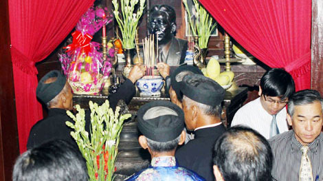 Tết trên quê hương Tổng Bí thư Lê Duẩn