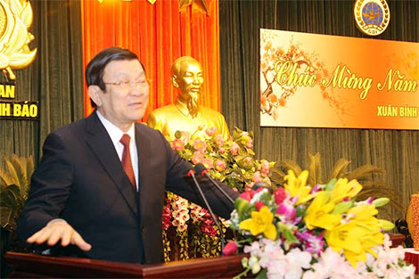 Chủ tịch nước Trương Tấn Sang thăm, chúc tết Tổng cục V - Bộ Công an