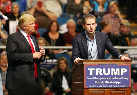 Thư chứa bột “lạ” được gửi đến ông Donald Trump