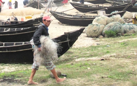 Hậu tình trạng cá biển chết dạt bờ: Ngành du lịch dịch vụ biển lao đao