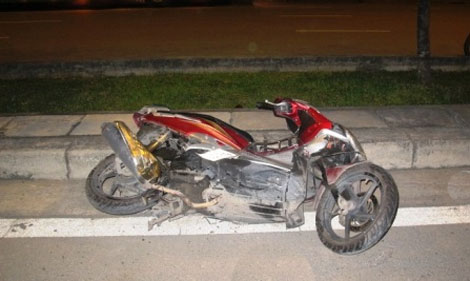 Truy tìm tài xế xe ôtô gây tai nạn chết người