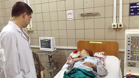 Nạn nhân của hóa chất diệt cỏ Paraquat ngày càng tăng và trẻ hóa