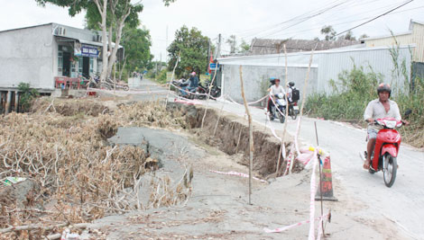 Sạt lở, sụt lún nghiêm trọng ở U Minh Thượng