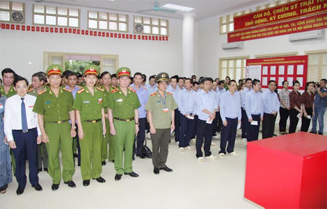 Cuộc bỏ phiếu "đặc biệt" ở nơi "đặc biệt" 