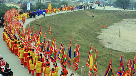 Không nên đưa cách tổ chức truyền thống vào xã hội văn minh