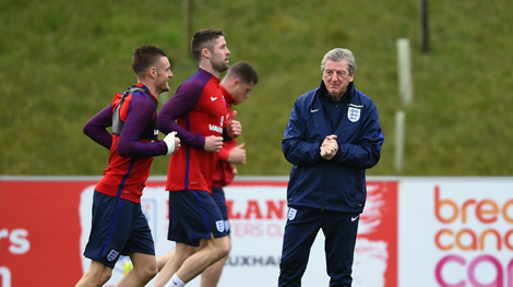 Bóng ma học đường và lỗ hổng của cái nôi khai sinh túc cầu