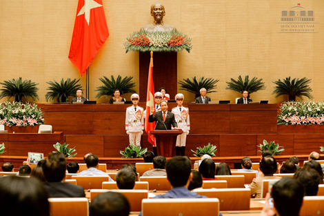 Thủ tướng hứa xây dựng Chính phủ vững mạnh, hết lòng phục vụ nhân dân