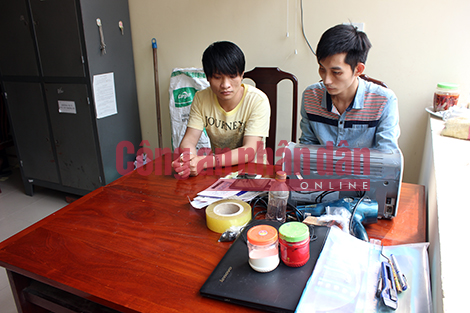 Bắt đối tượng sản xuất văn bằng, chứng chỉ giả