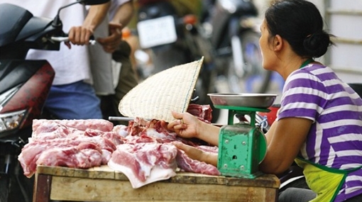 Thông báo tên cơ sở bán thực phẩm bẩn trên loa phường