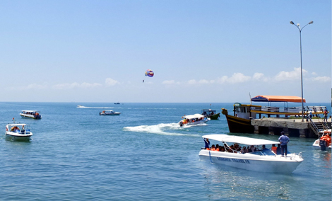 Hơn 1.100 du khách mắc kẹt trên đảo Cù Lao Chàm được đưa vào bờ an toàn