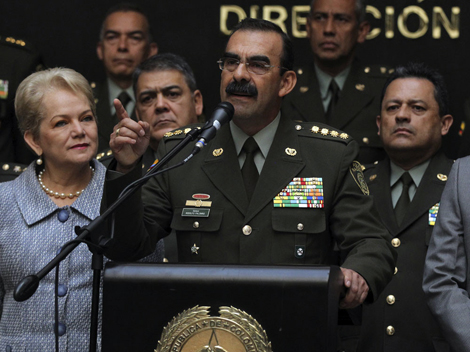 Bê bối của cảnh sát Mexico và Colombia