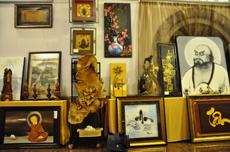 Trưng bày 660 tác phẩm tranh, tượng, cổ vật Phật giáo