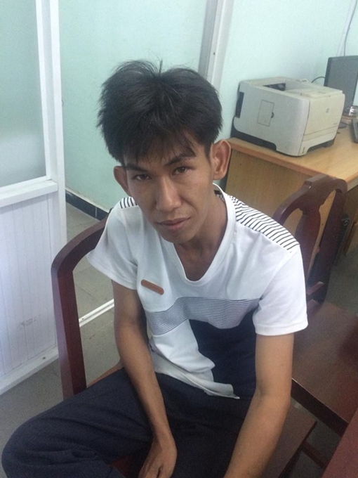 Trộm xe kiếm tiền chơi game bị camera ghi hình