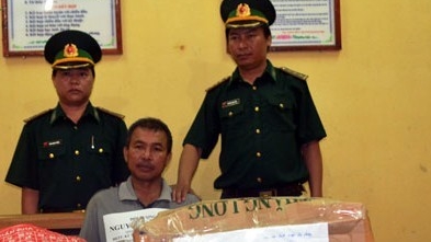 Dùng xe của người tàn tật chở thuốc nổ đi tiêu thụ