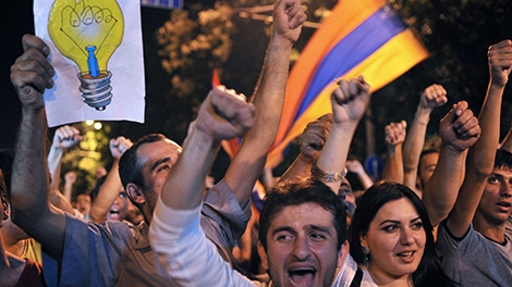 Kịch bản Ukraine đang tái diễn tại Armenia