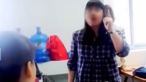 “Cô giáo cung Bọ cạp” và câu chuyện rất dài