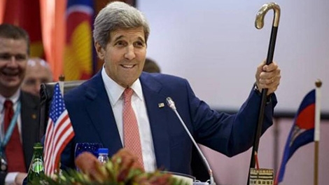 Chuyện cây gậy chống của ngoại trưởng Mỹ