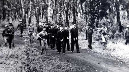 Bài 1: “BK” và chiến thuật dùng địch đánh địch