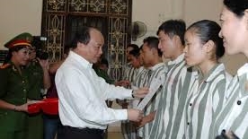 Phó Thủ tướng Nguyễn Xuân Phúc kiểm tra công tác đặc xá năm 2015