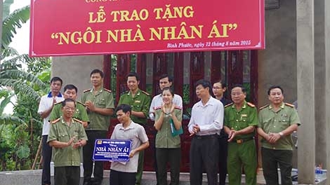 Công an tỉnh Bình Phước: Bàn giao “Ngôi nhà nhân ái”