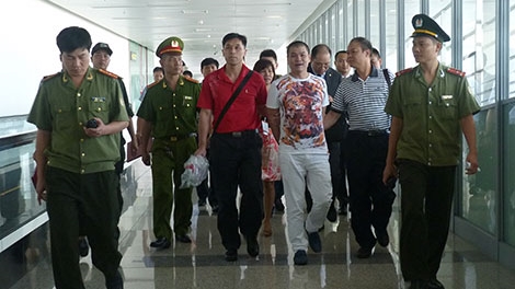 Công an Việt Nam tiếp nhận đối tượng truy nã đỏ quốc tế 