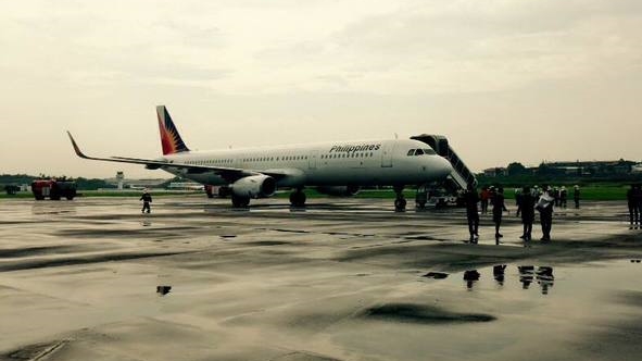 Máy bay chở phu nhân Phó Tổng thống Philippines hạ cánh khẩn cấp