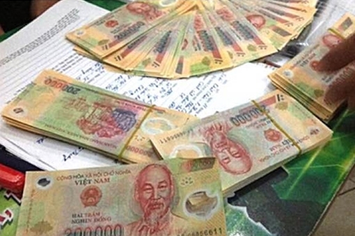 Chưa kịp tiêu thụ tiền giả đã bị bắt