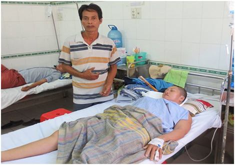 Đang điều tra vụ 2 vợ chồng nghèo bị chém dã man lúc rạng sáng