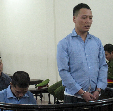 Nổ súng bắn người vì cự cãi tại hàng ốc 