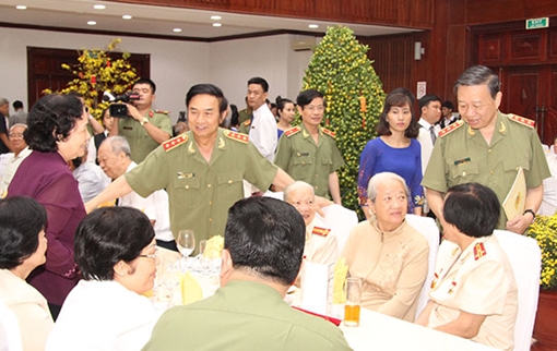 Bộ Công an gặp mặt, chúc Tết cán bộ cao cấp trong CAND qua các thời kỳ 