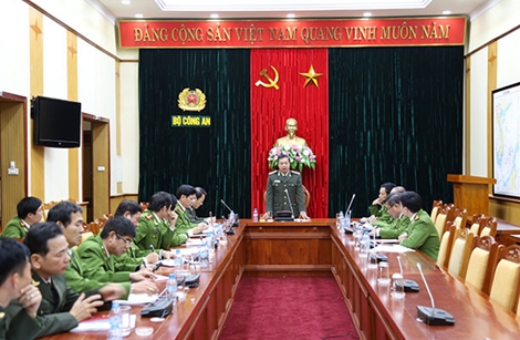 Thứ trưởng Phạm Dũng làm việc với Tổng cục Cảnh sát 